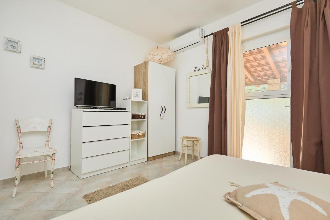 Studio Dolores-Apartment By The Sea Maranovici Luaran gambar